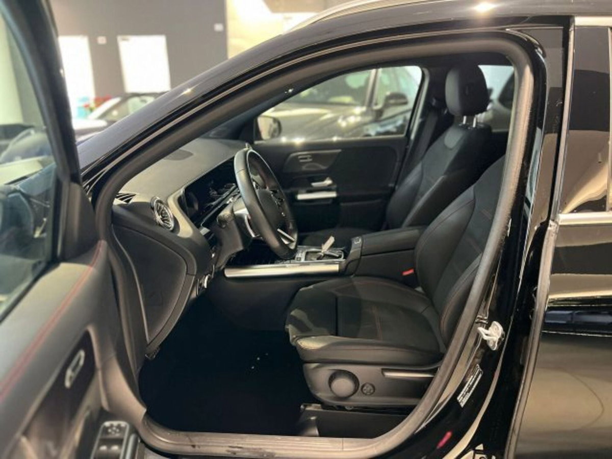 Mercedes-Benz GLA SUV 200 d AMG Line Advanced Plus 4matic auto (9)