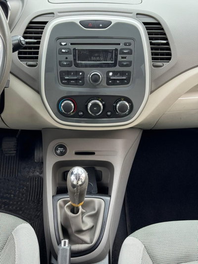 Renault Captur 1.5 dCi 8V 90 CV Start&Stop Live (13)