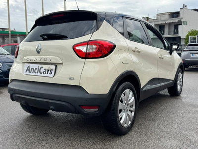 Renault Captur 1.5 dCi 8V 90 CV Start&Stop Live (16)
