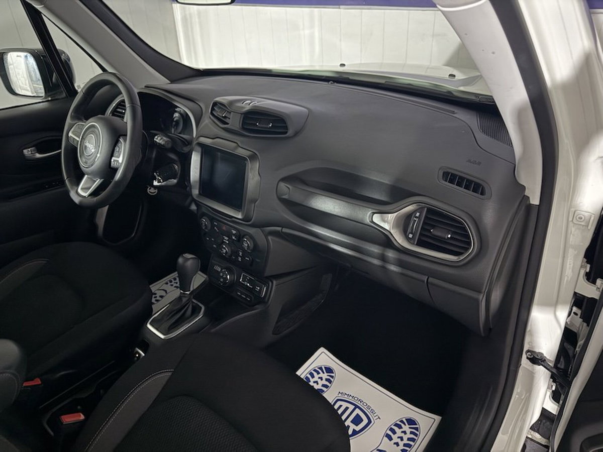 Jeep Renegade 1.3 T4 190CV PHEV 4xe AT6 Limited (18)
