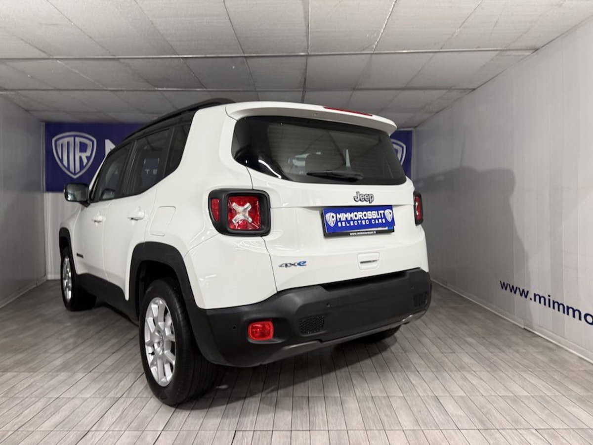 Jeep Renegade 1.3 T4 190CV PHEV 4xe AT6 Limited (9)