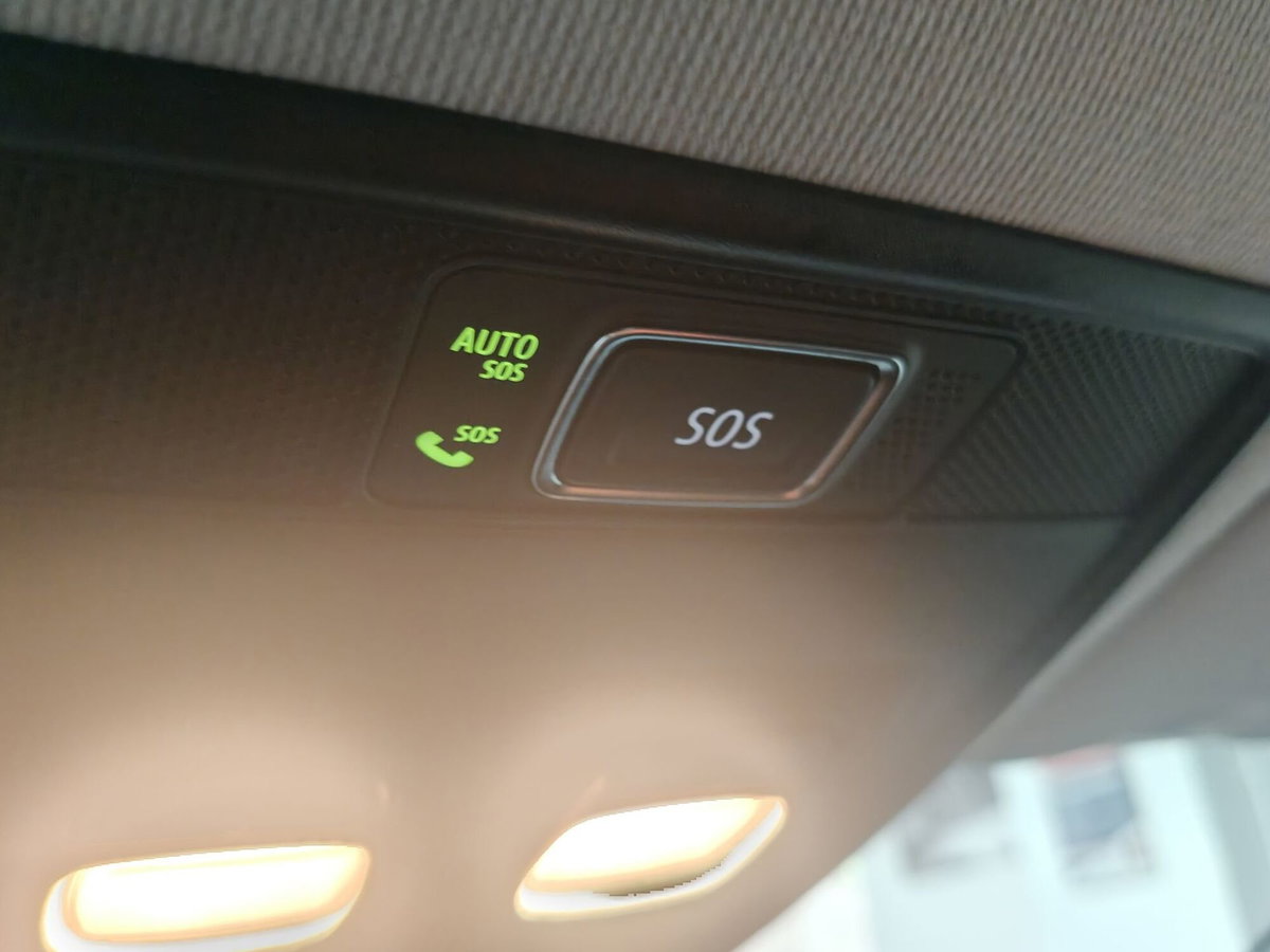 Renault Captur TCe 90 CV Equilibre (13)