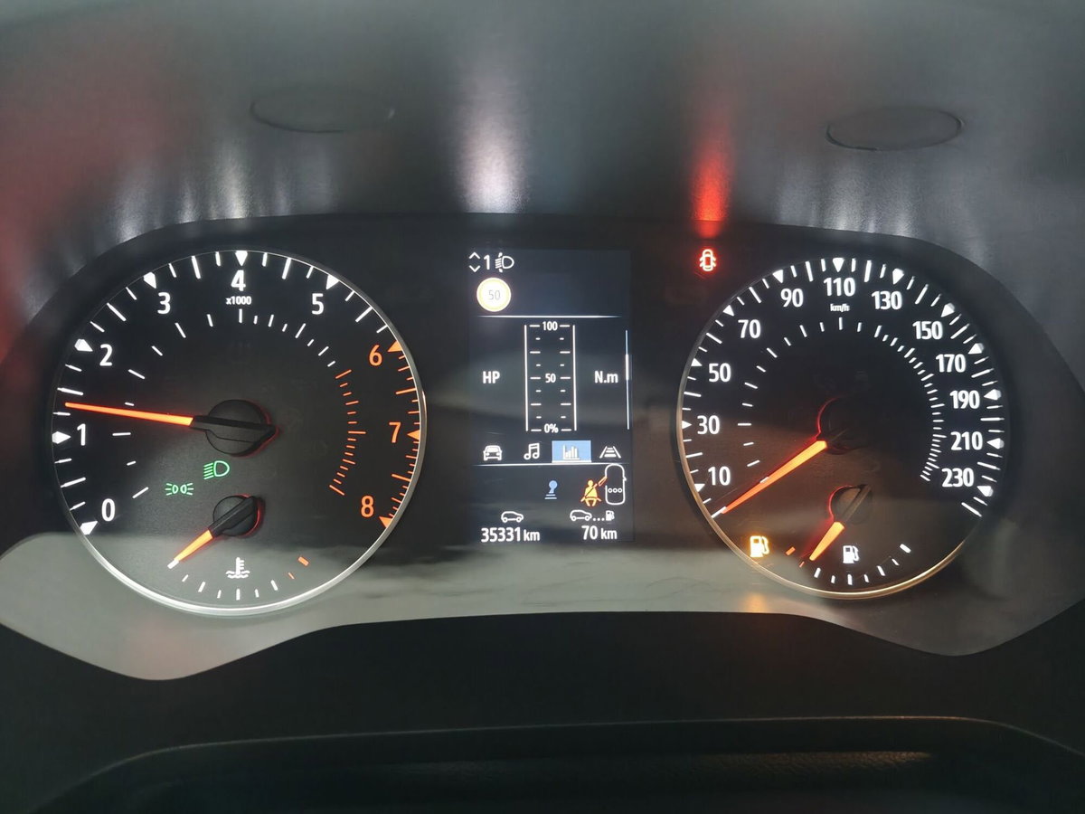 Renault Captur TCe 90 CV Equilibre (5)
