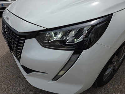 Peugeot 208 PureTech 100 Stop&Start EAT8 5 porte Active Pack (5)