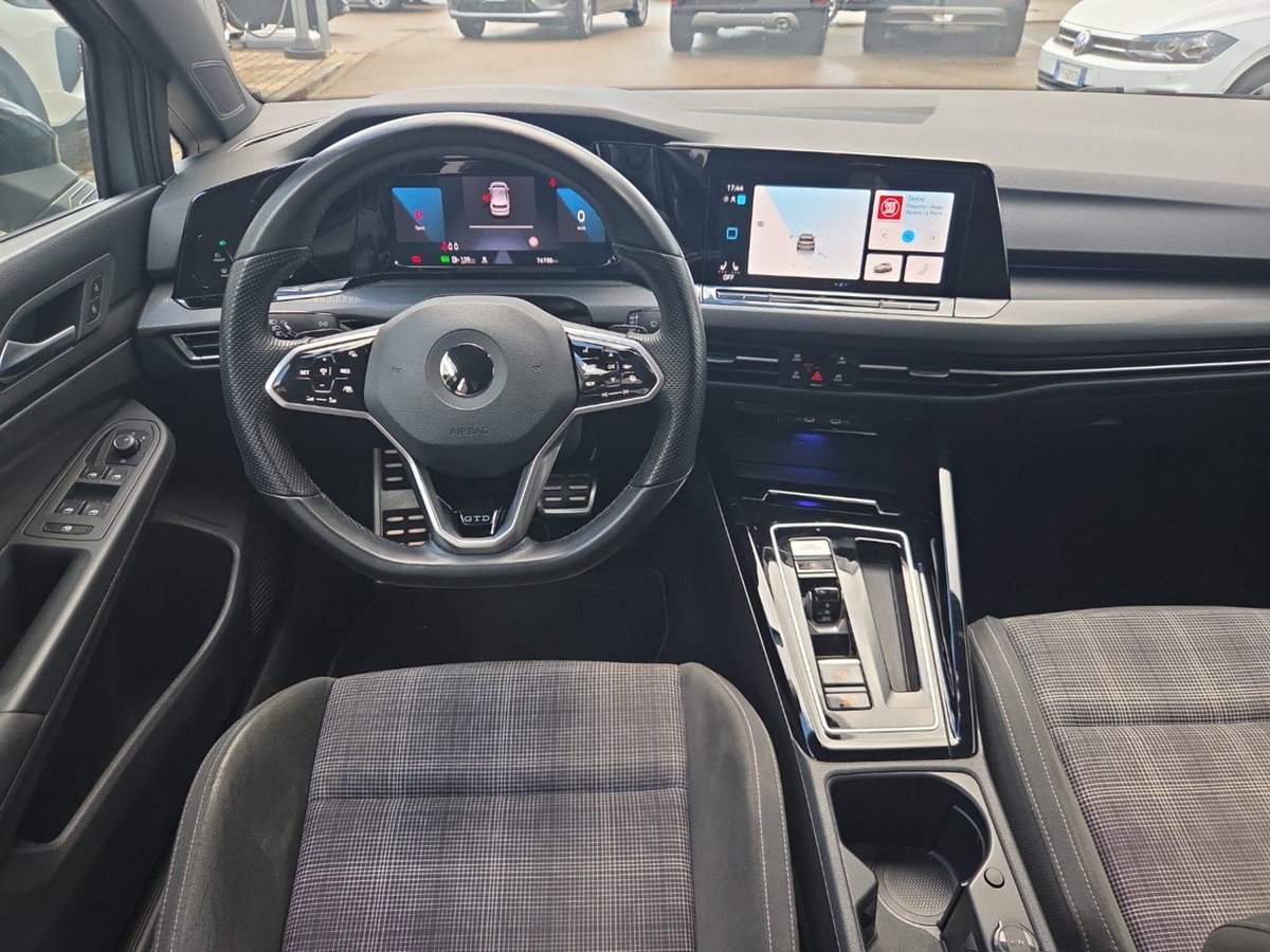 Volkswagen Golf 2.0 TDI GTD DSG (13)