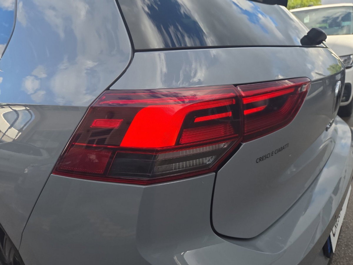 Volkswagen Golf 2.0 TDI GTD DSG (6)