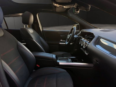 Mercedes-Benz GLA SUV 200 d AMG Line Advanced Plus 4matic auto (12)