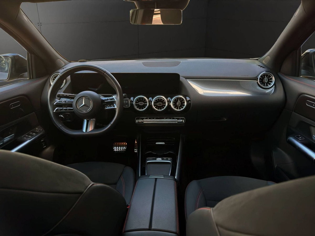 Mercedes-Benz GLA SUV 200 d AMG Line Advanced Plus 4matic auto (14)