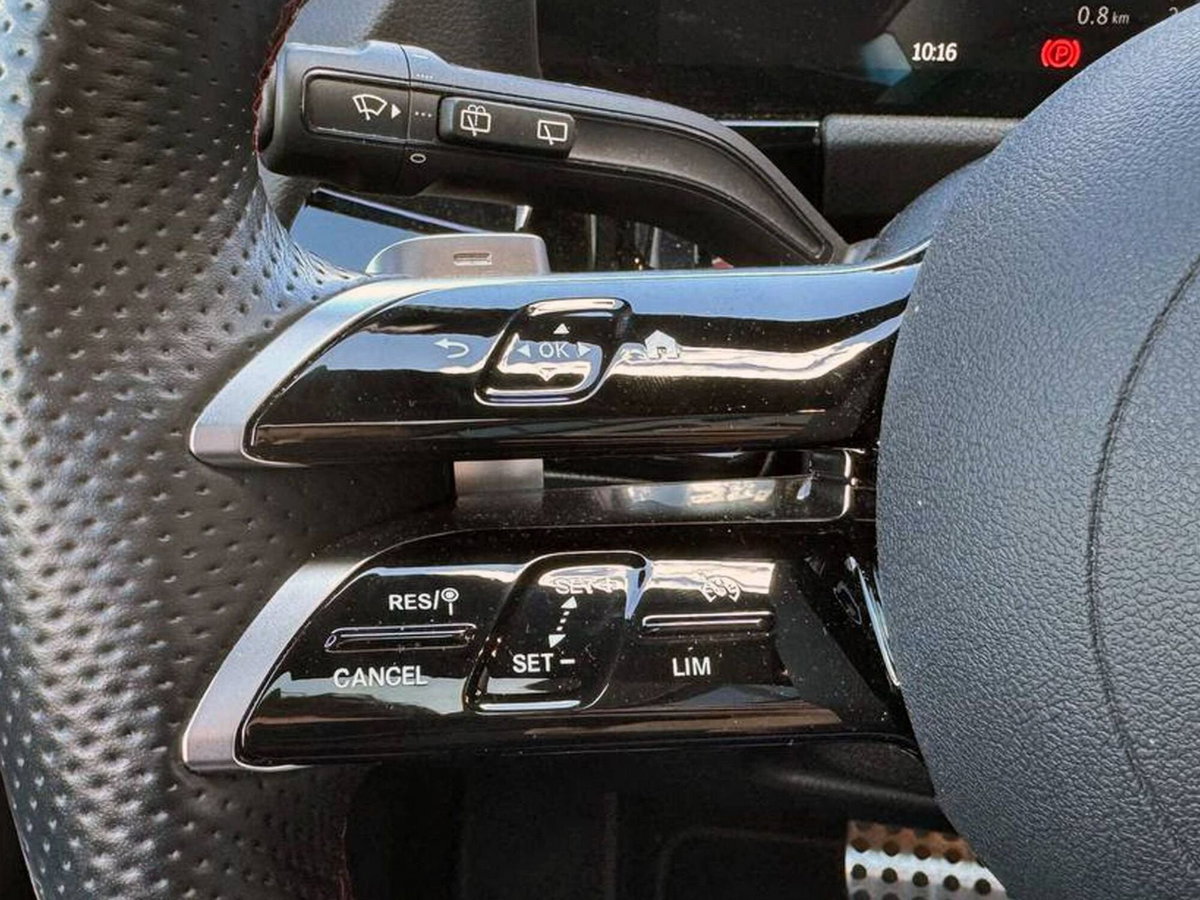 Mercedes-Benz GLA SUV 200 d AMG Line Advanced Plus 4matic auto (15)