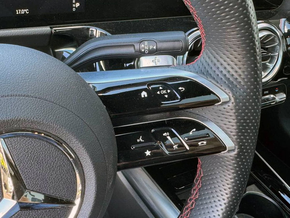 Mercedes-Benz GLA SUV 200 d AMG Line Advanced Plus 4matic auto (16)