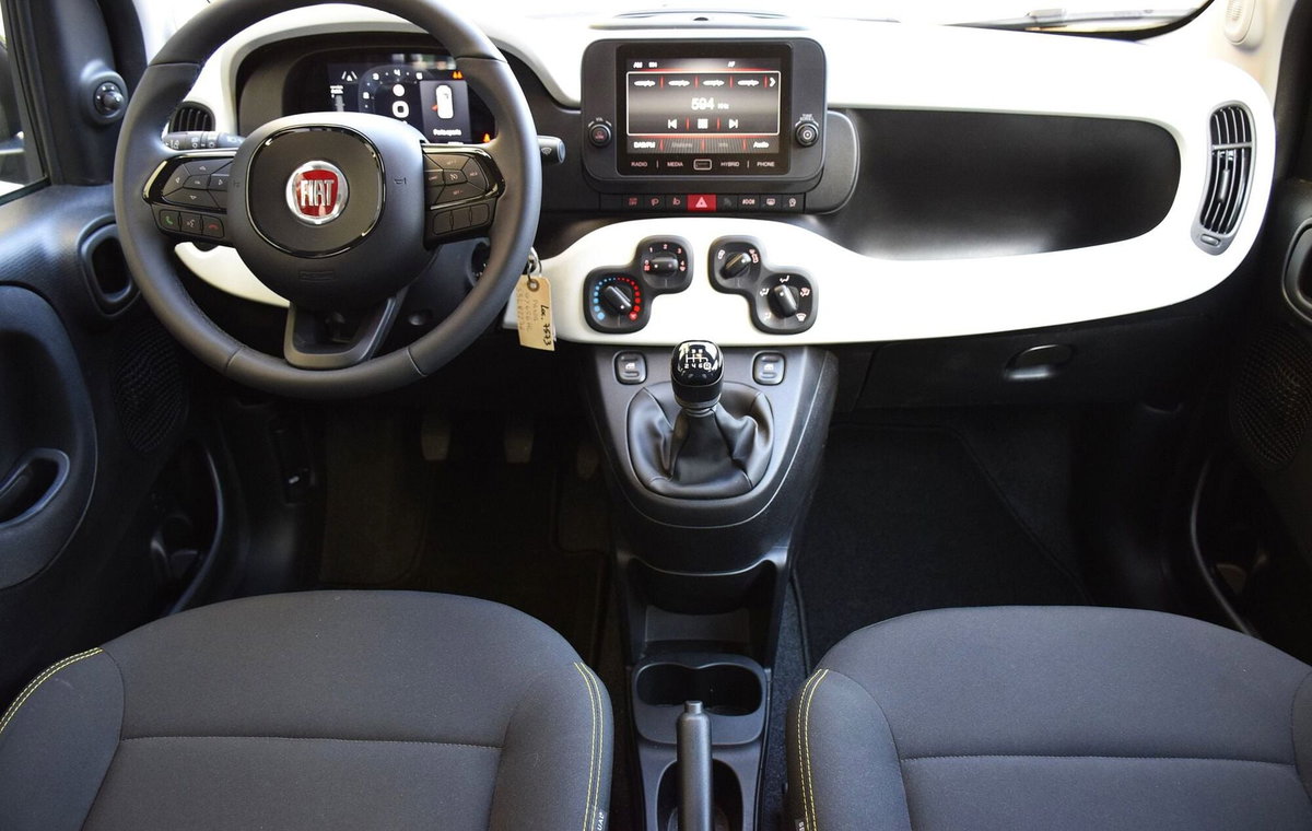 Fiat Panda Cross Cross 1.0 FireFly S&S Hybrid (13)