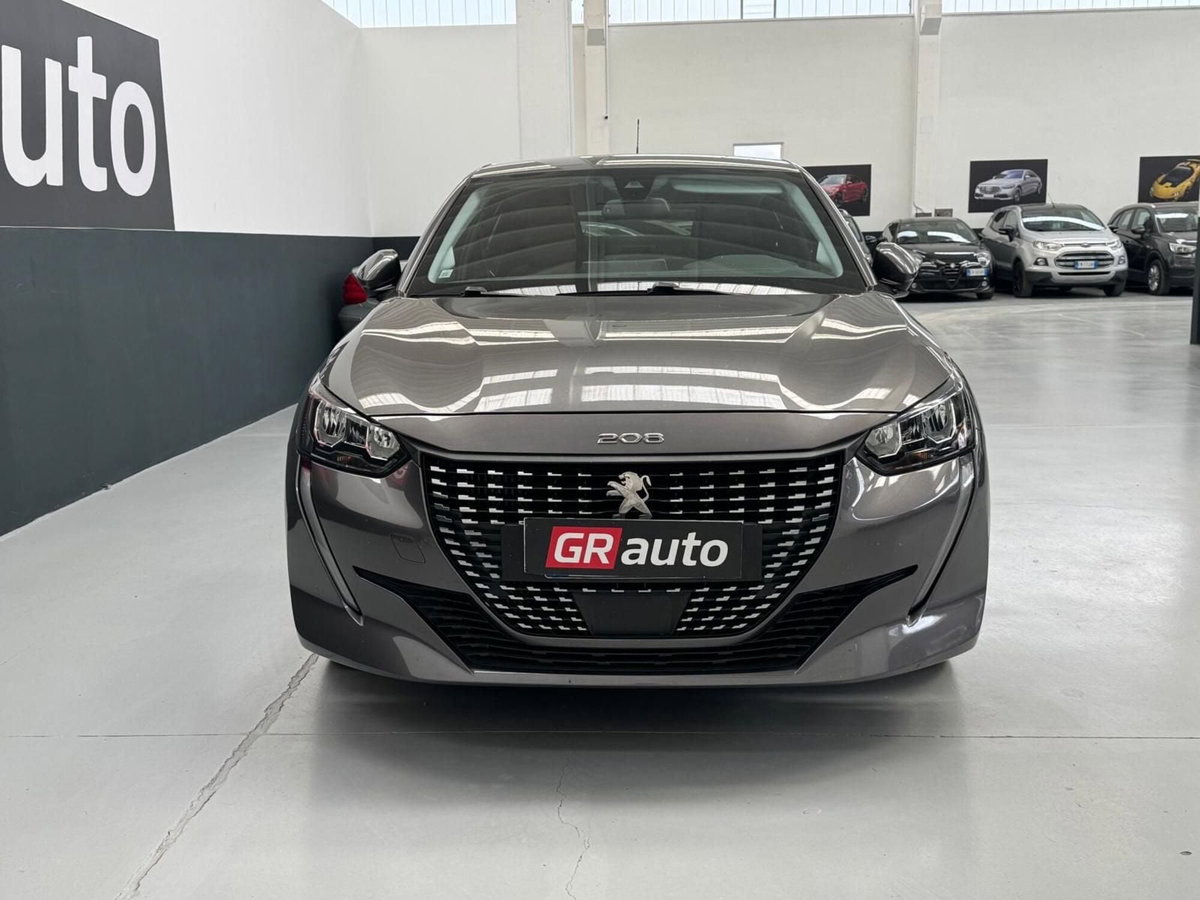 Peugeot 208 PureTech 100 Stop&Start 5 porte GT (3)