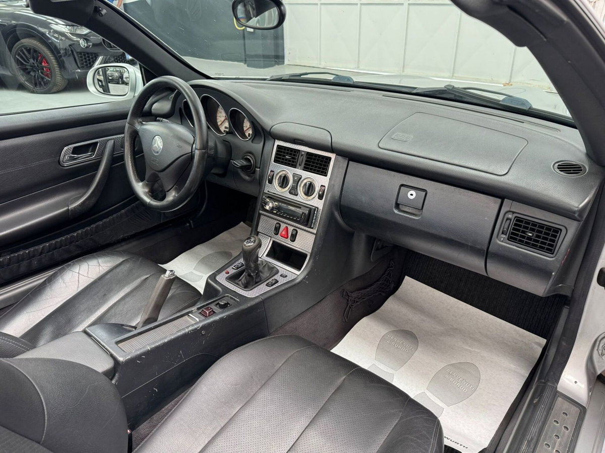 Mercedes-Benz SLK 200 cat Kompressor Evo (6)