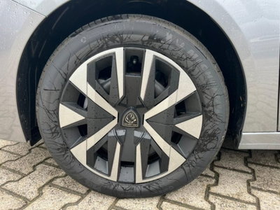 Peugeot 208 PureTech 100 Stop&Start 5 porte GT (10)