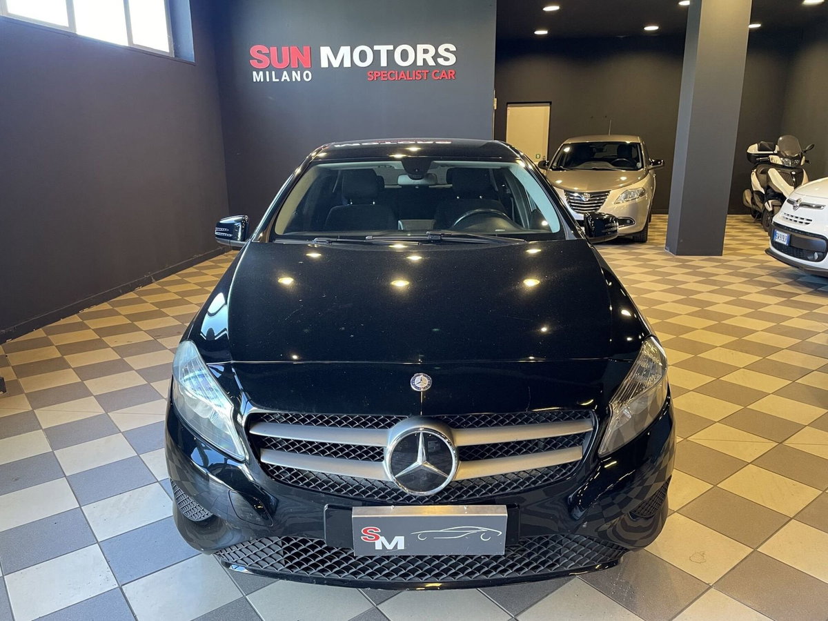 Mercedes-Benz Classe A 160 CDI Premium (2)