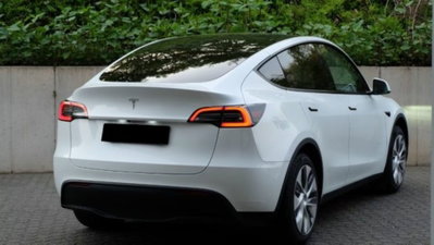 Tesla Model Y rwd (11)