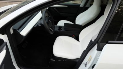 Tesla Model Y rwd (13)