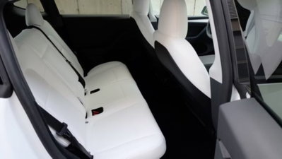 Tesla Model Y rwd (17)