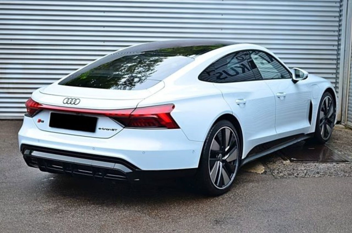 Audi RS e-Tron GT RS e-tron GT (4)