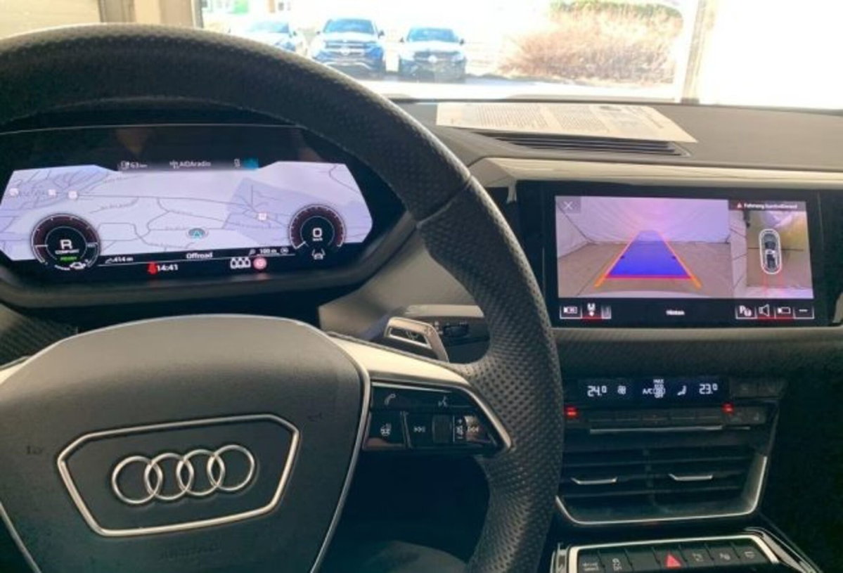 Audi RS e-Tron GT RS e-tron GT (15)