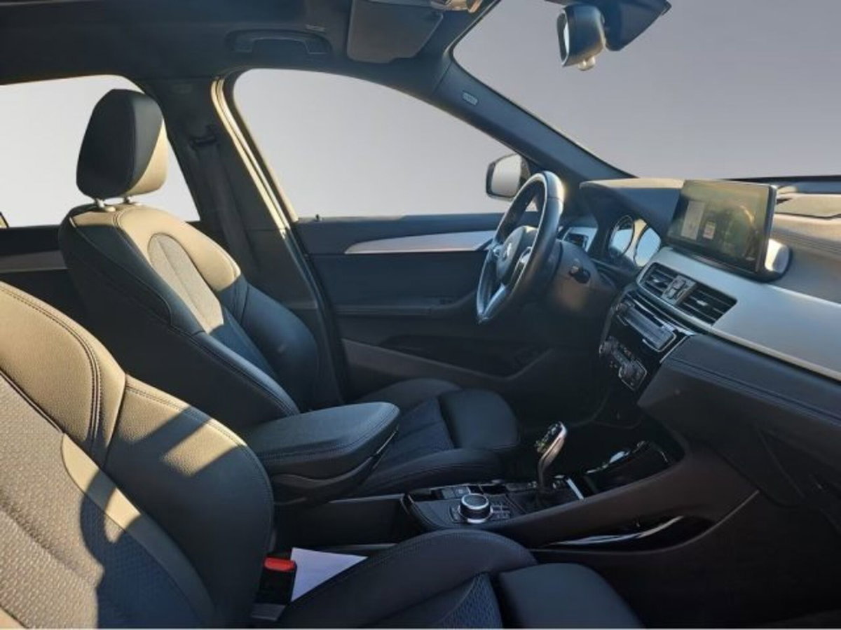 BMW X1 sDrive18i Msport (18)