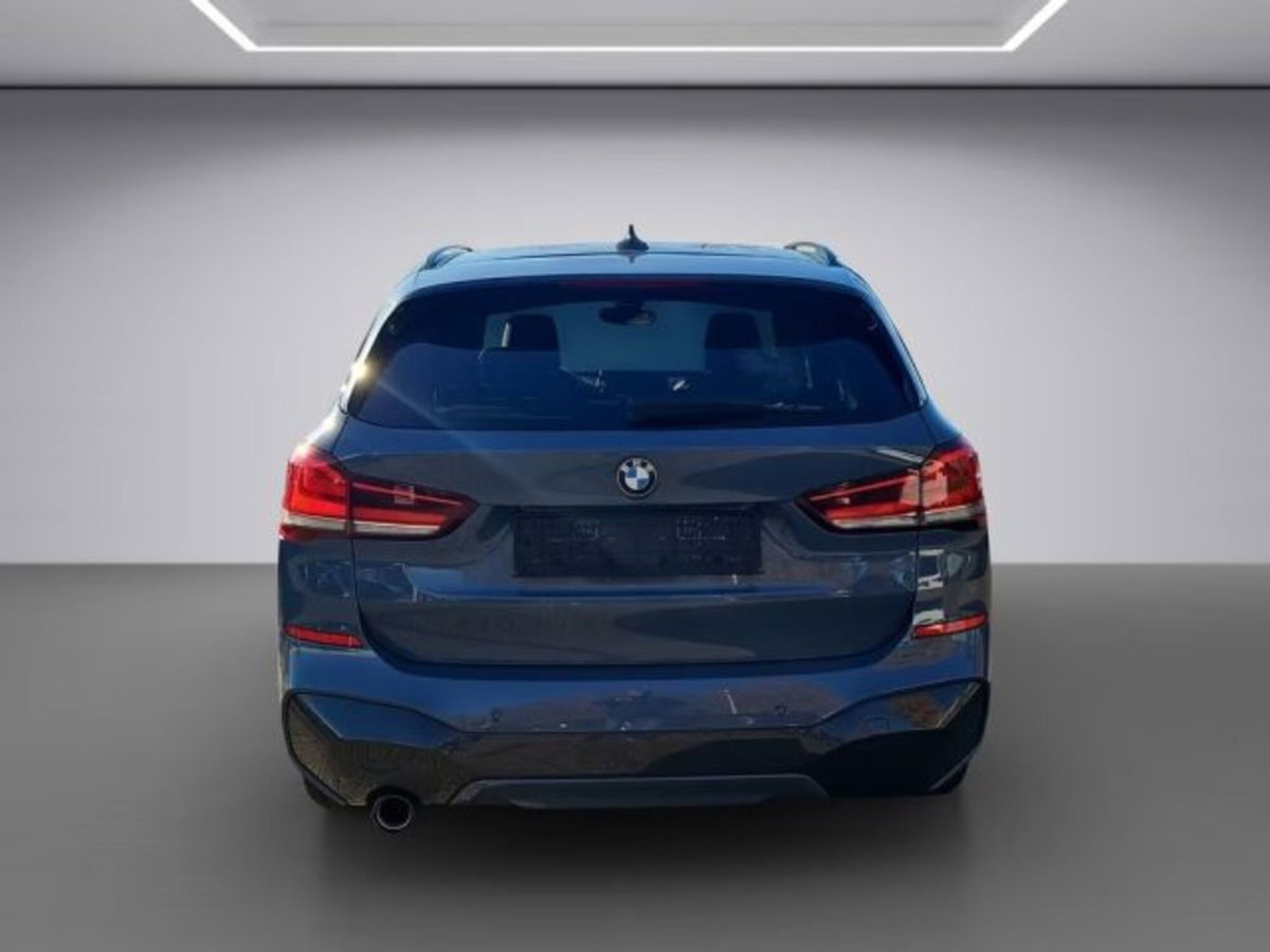 BMW X1 sDrive18i Msport (4)