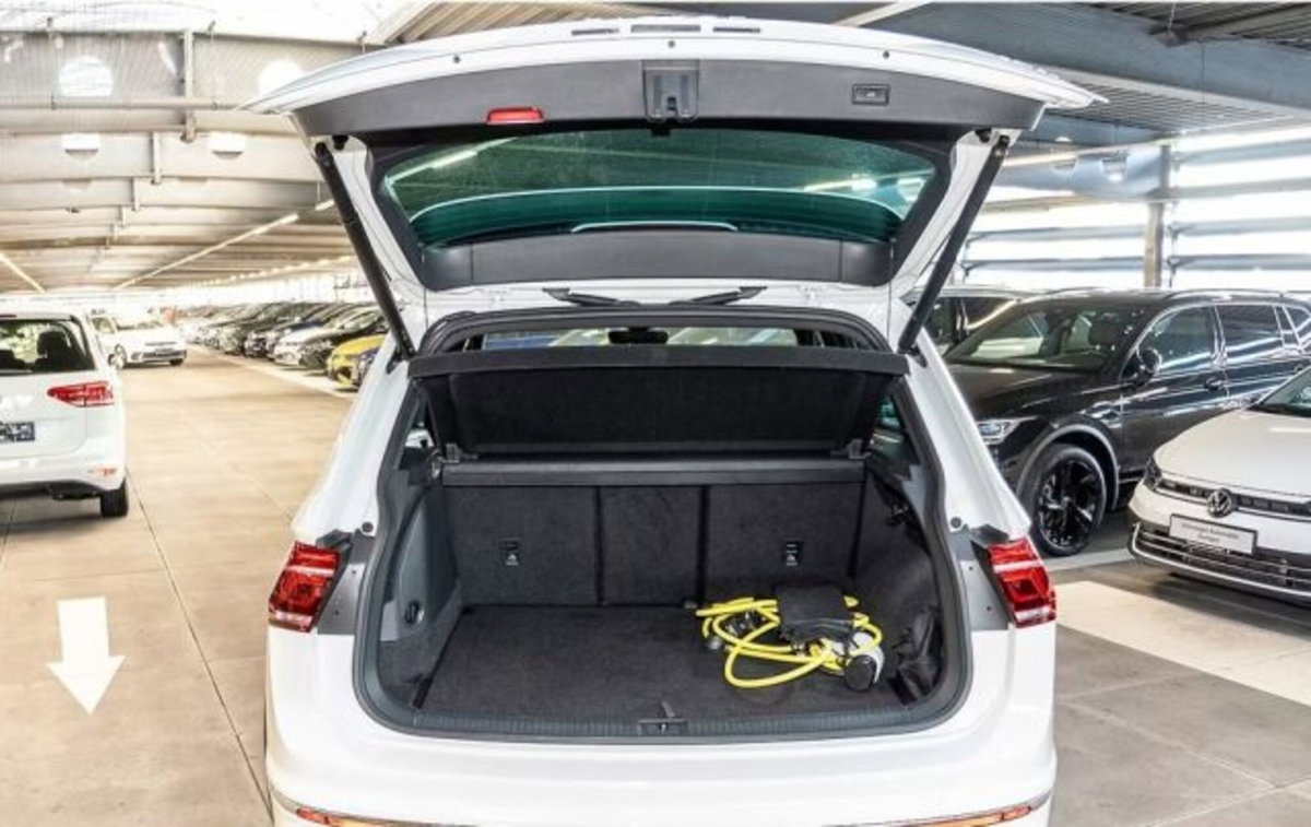Volkswagen Tiguan 1.4 TSI eHYBRID DSG R-Line (12)