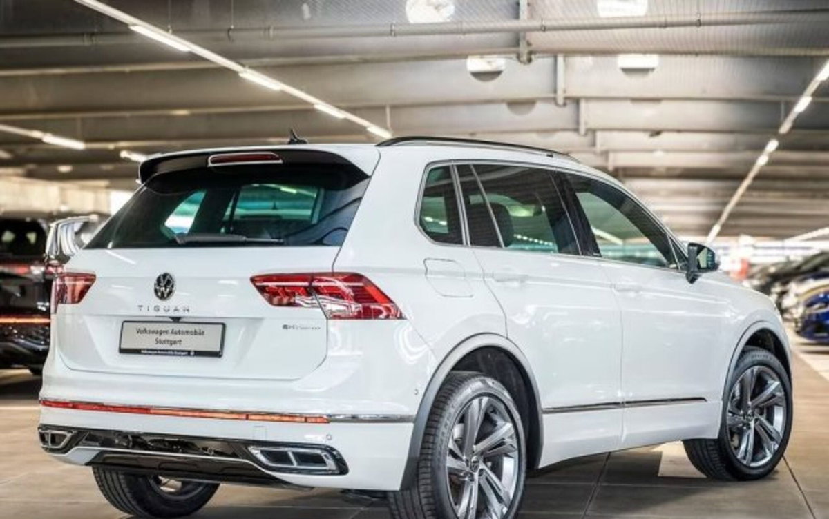 Volkswagen Tiguan 1.4 TSI eHYBRID DSG R-Line (2)