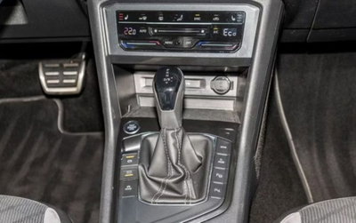 Volkswagen Tiguan 1.4 TSI eHYBRID DSG R-Line (8)