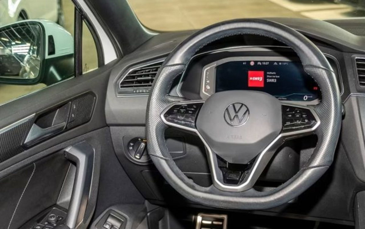 Volkswagen Tiguan 1.4 TSI eHYBRID DSG R-Line (9)