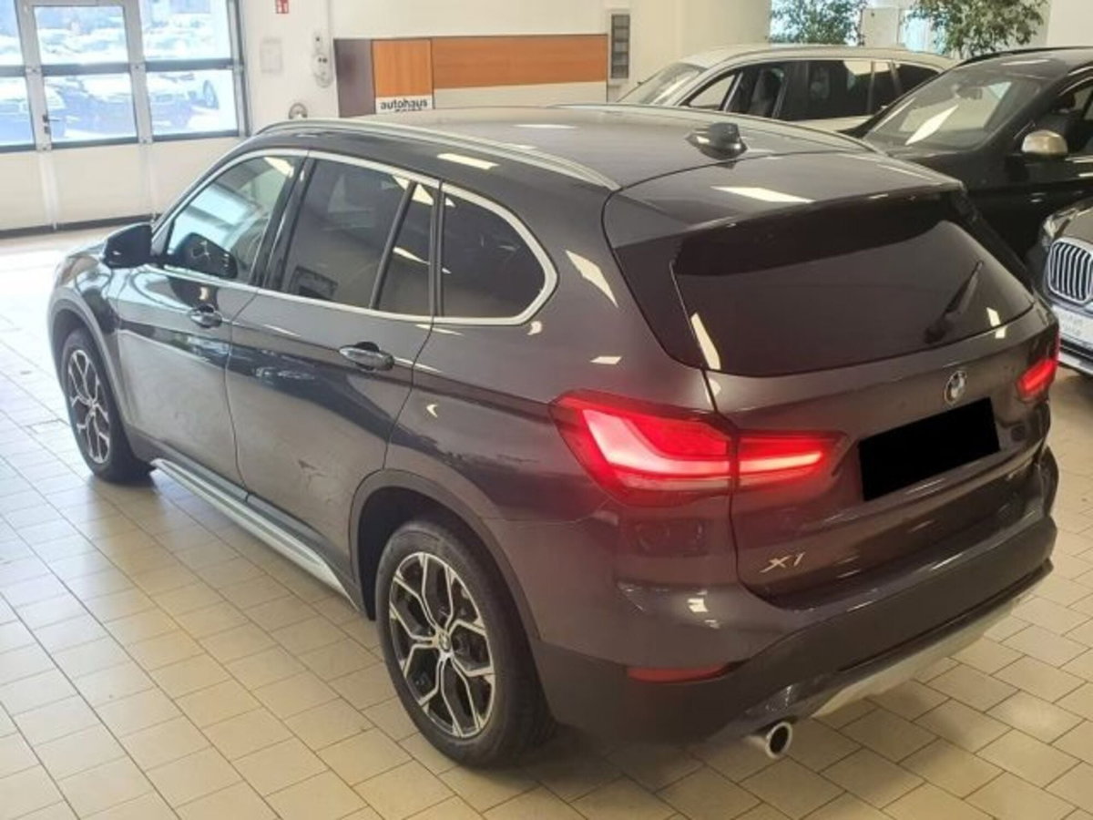 BMW X1 sDrive18i xLine Plus (5)