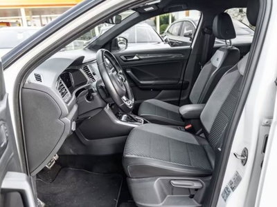 Volkswagen T-Roc 1.5 tsi R-Line dsg (7)