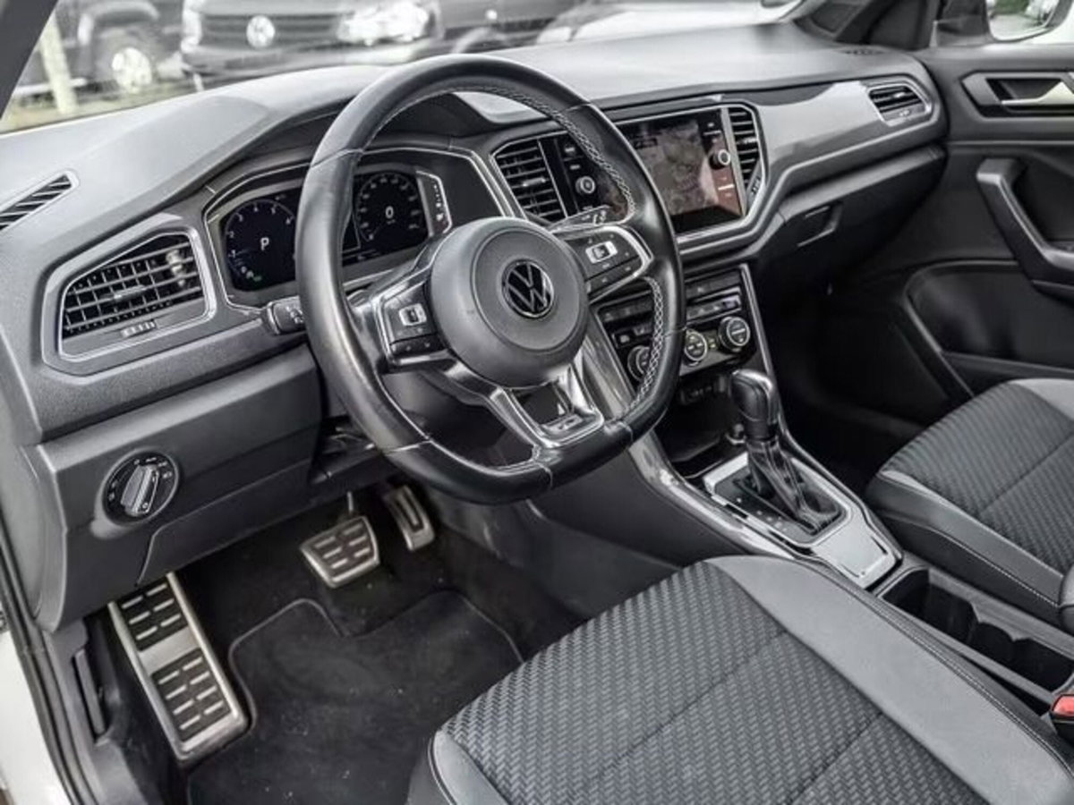 Volkswagen T-Roc 1.5 tsi R-Line dsg (8)