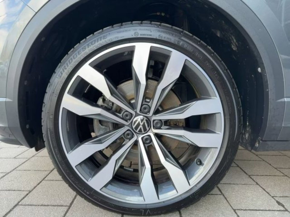 Volkswagen T-Roc 1.5 tsi R-Line dsg (5)
