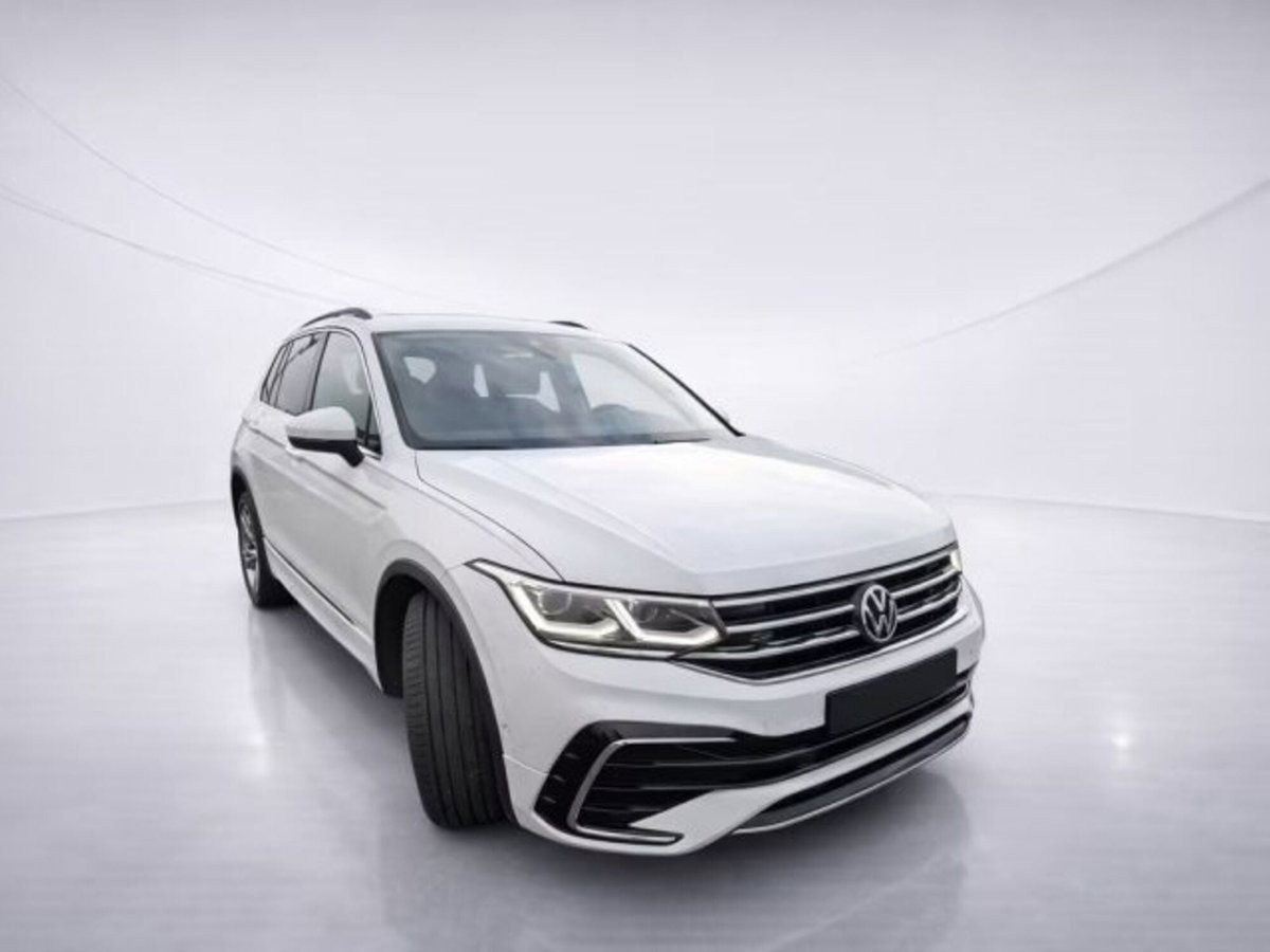 Volkswagen Tiguan 1.4 TSI eHYBRID DSG R-Line (3)