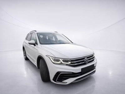 Volkswagen Tiguan 1.4 TSI eHYBRID DSG R-Line (3)