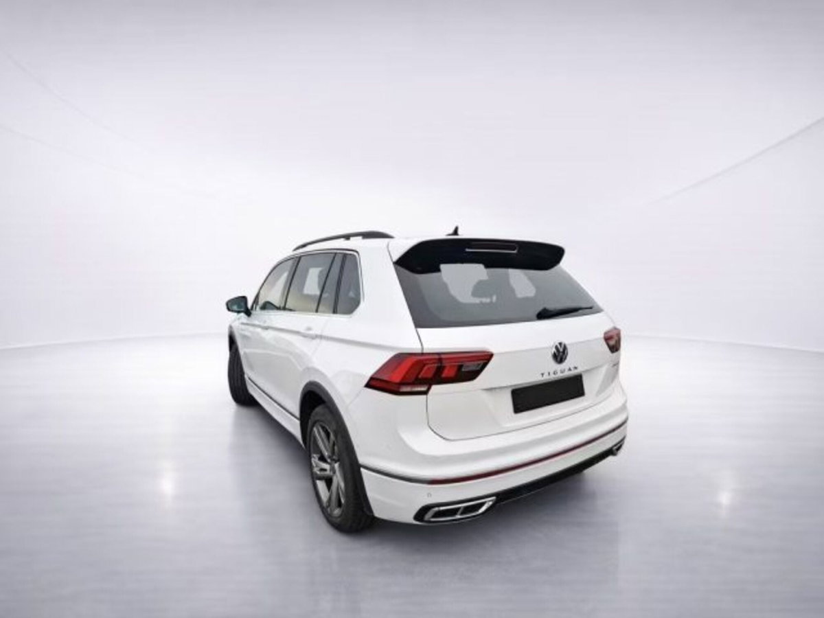 Volkswagen Tiguan 1.4 TSI eHYBRID DSG R-Line (4)