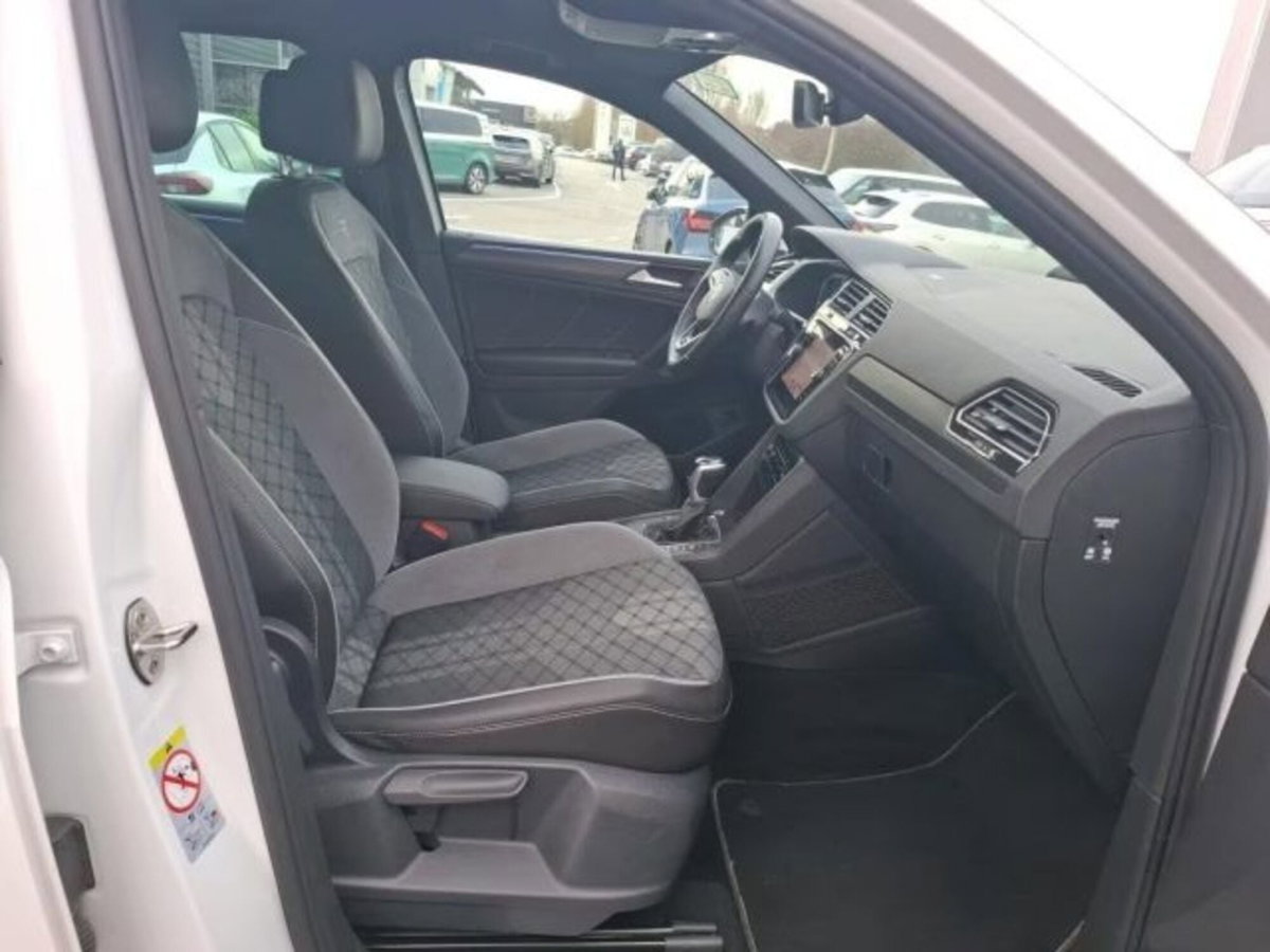 Volkswagen Tiguan 1.4 TSI eHYBRID DSG R-Line (5)