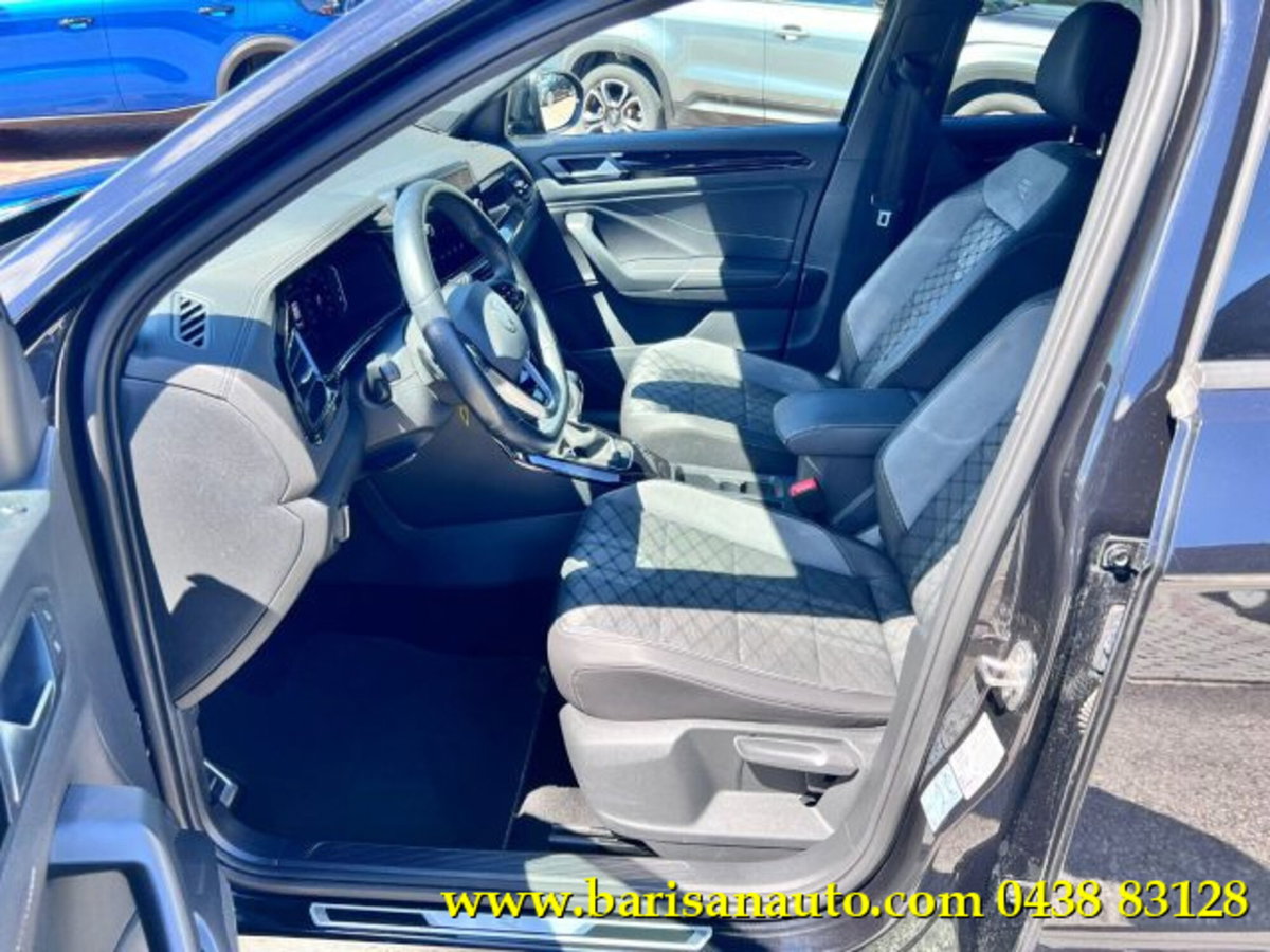 Volkswagen T-Roc 1.5 tsi R-Line dsg (5)