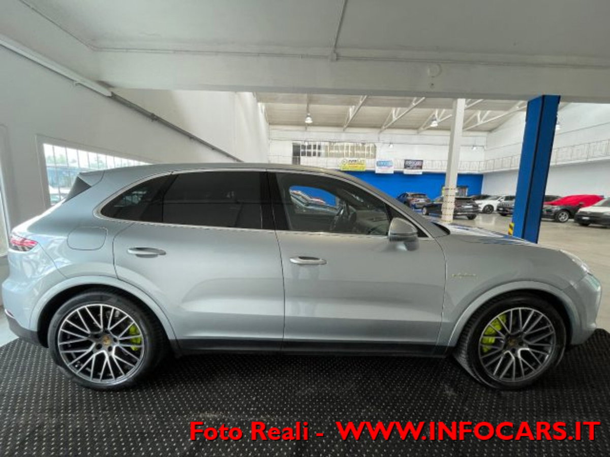 Porsche Cayenne 3.0 V6 (10)