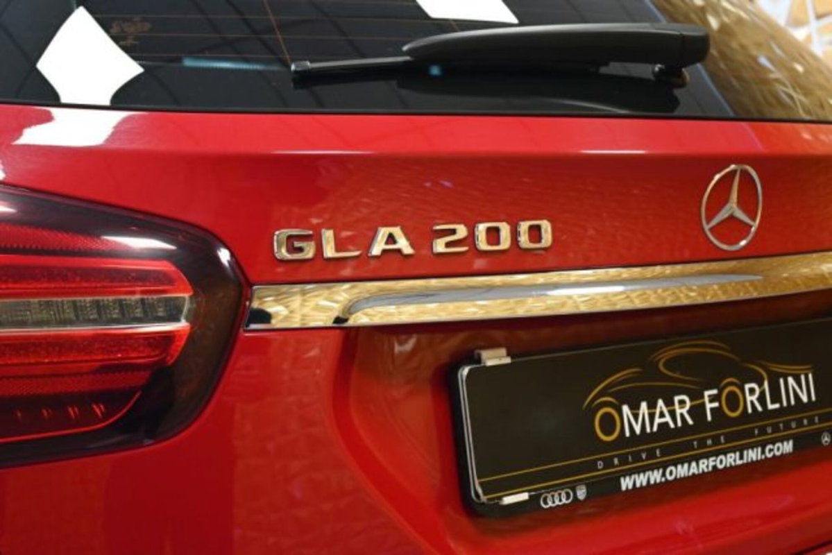 Mercedes-Benz GLA SUV 200 Premium (19)