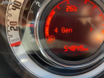 Fiat 500 1.0 Hybrid Club (12)
