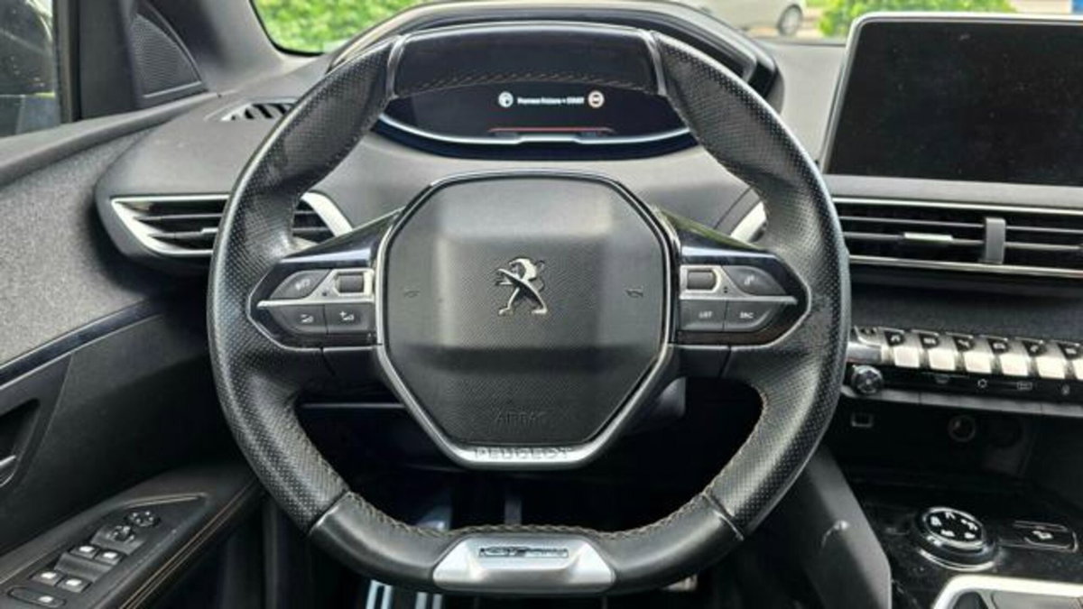 Peugeot 5008 BlueHDi 120 S&S EAT6 GT Line (18)
