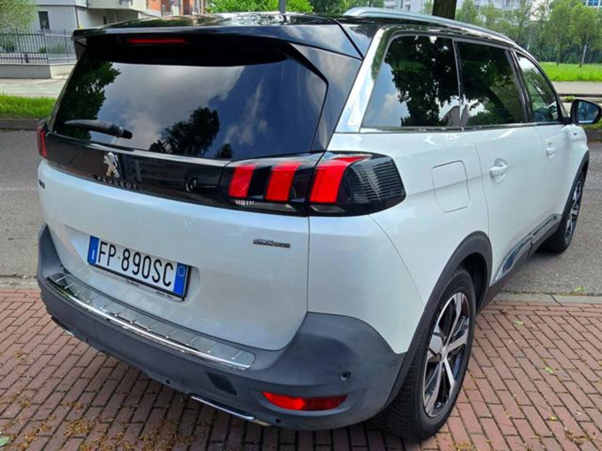 Peugeot 5008 BlueHDi 120 S&S EAT6 GT Line (7)