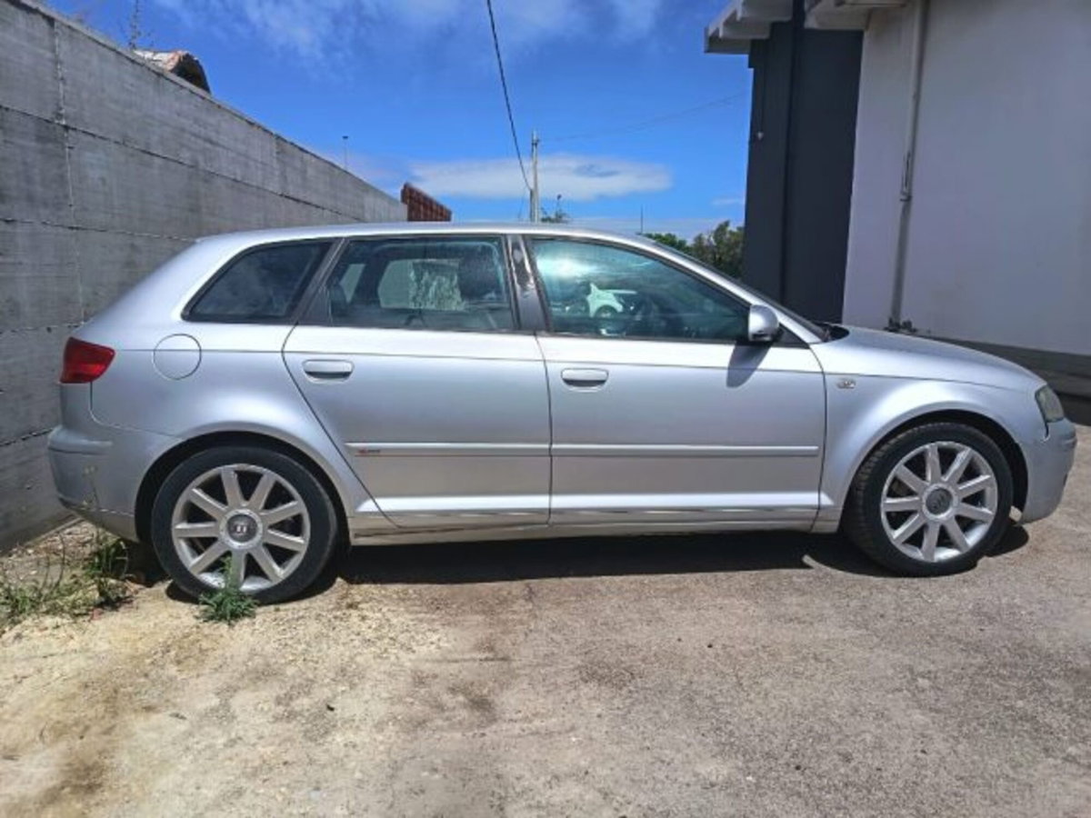 Audi A3 Sportback 2.0 TDI 170 CV F.AP. S tronic Attraction (5)