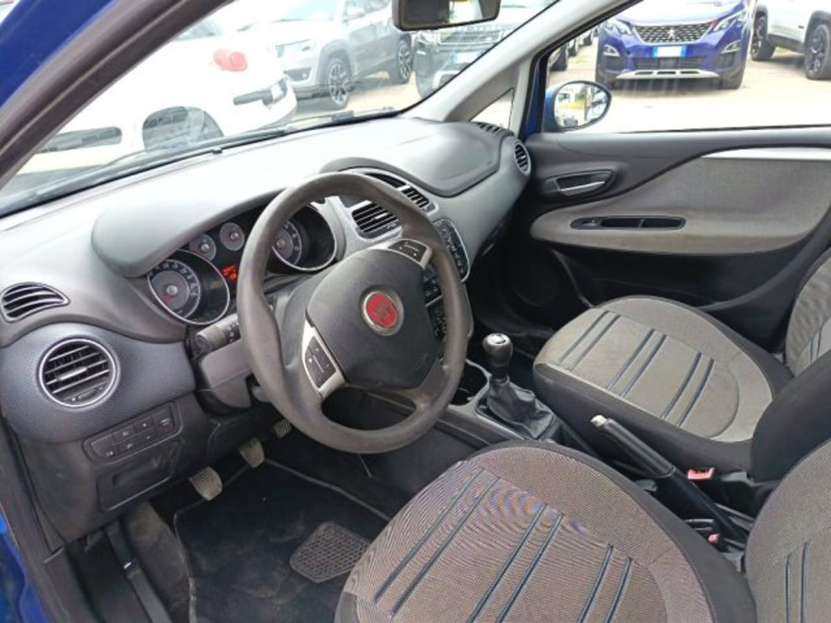 Fiat Punto Evo 1.3 Mjt 90 CV 5 porte Dualogic Dynamic (9)