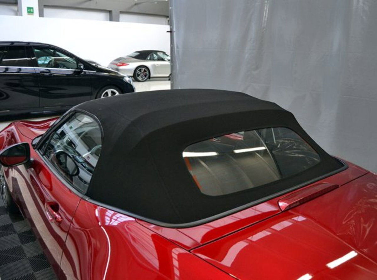 Mazda MX-5 2.0L Skyactiv-G Exceed (17)