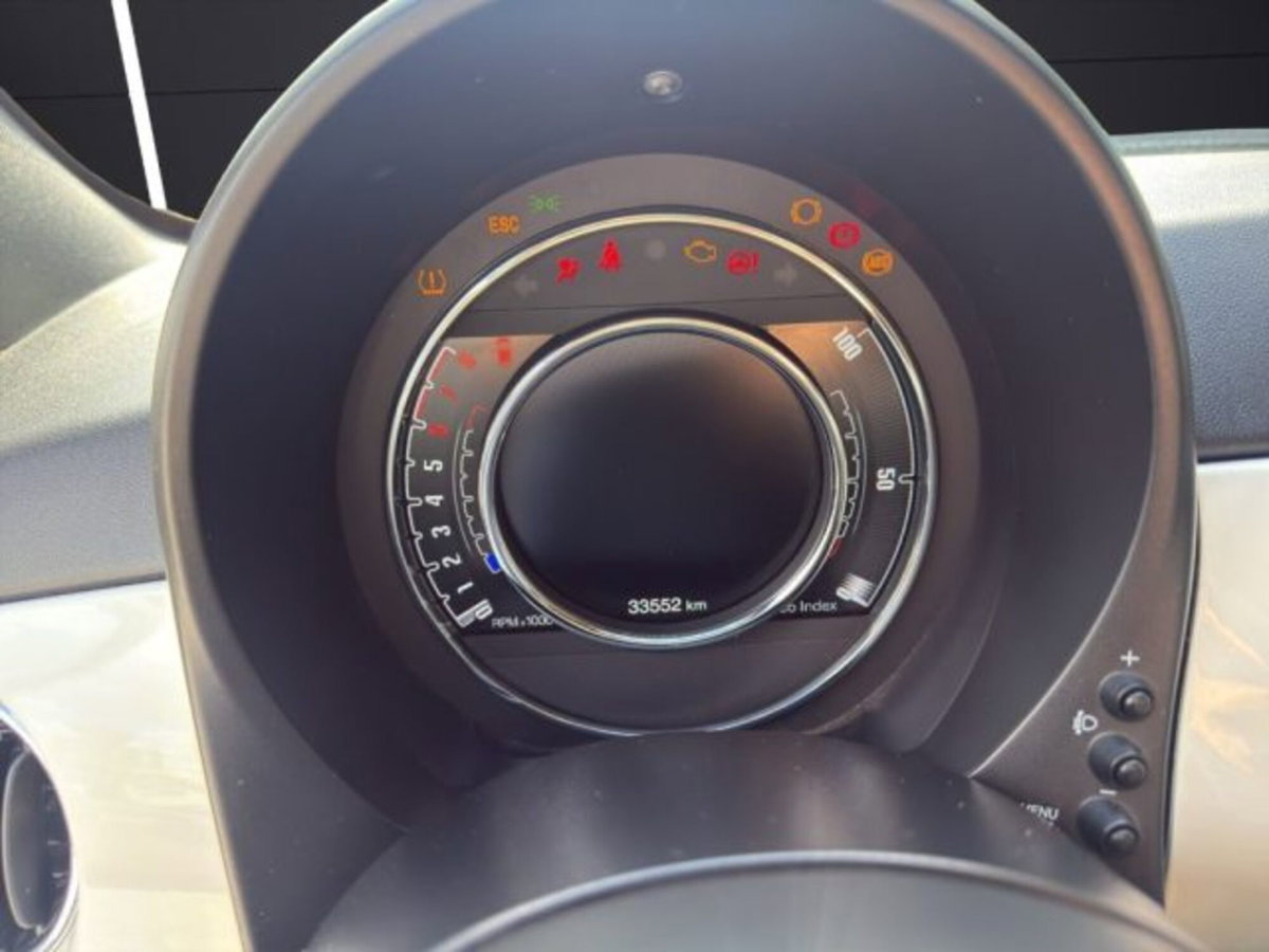 Fiat 500 1.0 Hybrid Dolcevita (11)