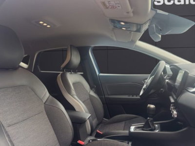 Renault Captur TCe 90 CV Techno (18)