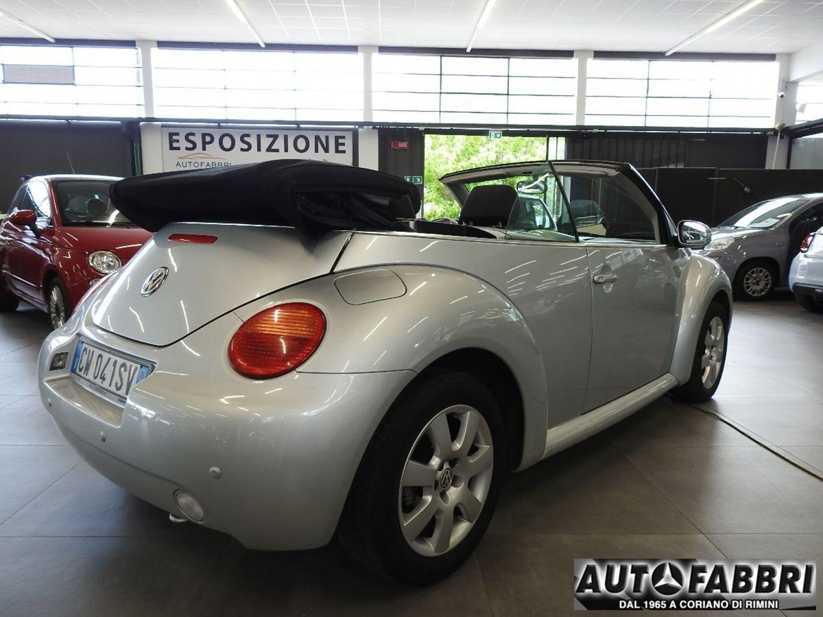 Volkswagen New Beetle Cabrio 1.6 Cabrio (7)
